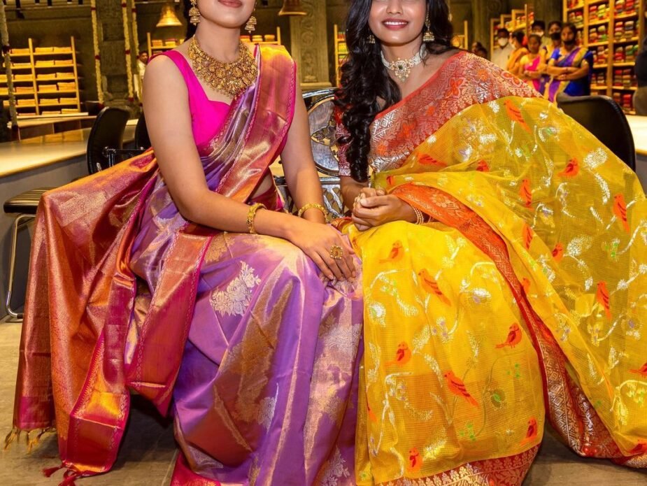 Actor Naga ChaitanyaShowkasehouse celebrity management hyderabad india celebrities actress 2024 (2)